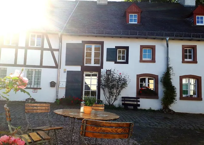 Ferienhaus Eifelschaetzchen Am Kronenburger See